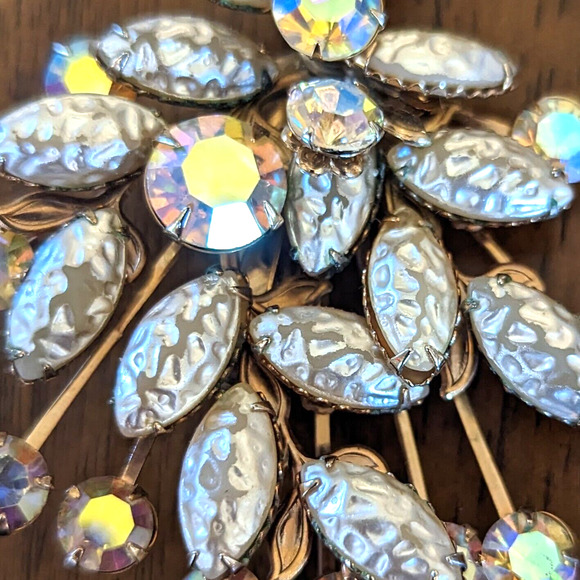 Judy Lee Aurora Borealis Lava Stone Brooch w Prong Setting Unsigned Vintage - Picture 3 of 10